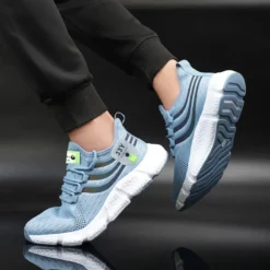 Tênis Sportstyle StreetForm Luxe 33Y
